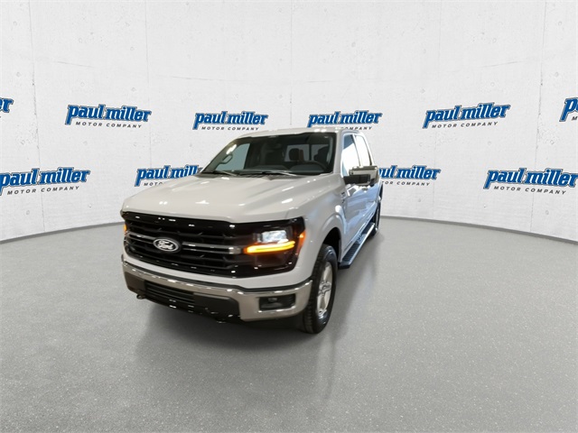 2025 Ford F-150 XLT photo 4