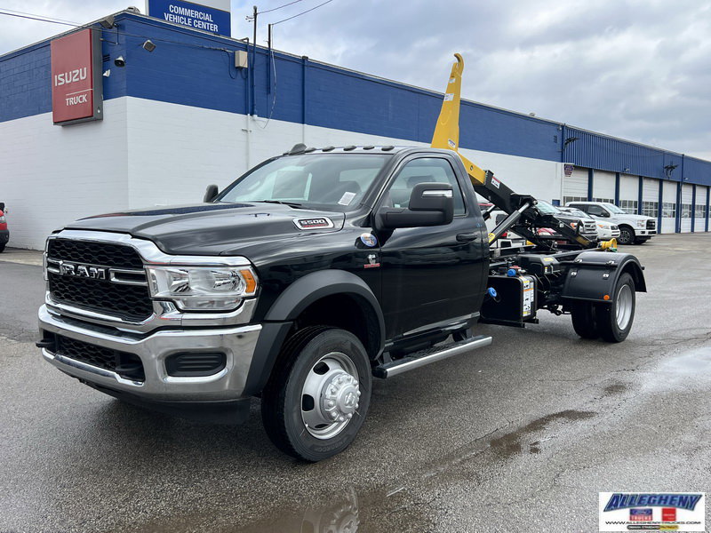 2024 RAM Ram 5500 Chassis Cab Tradesman's photo