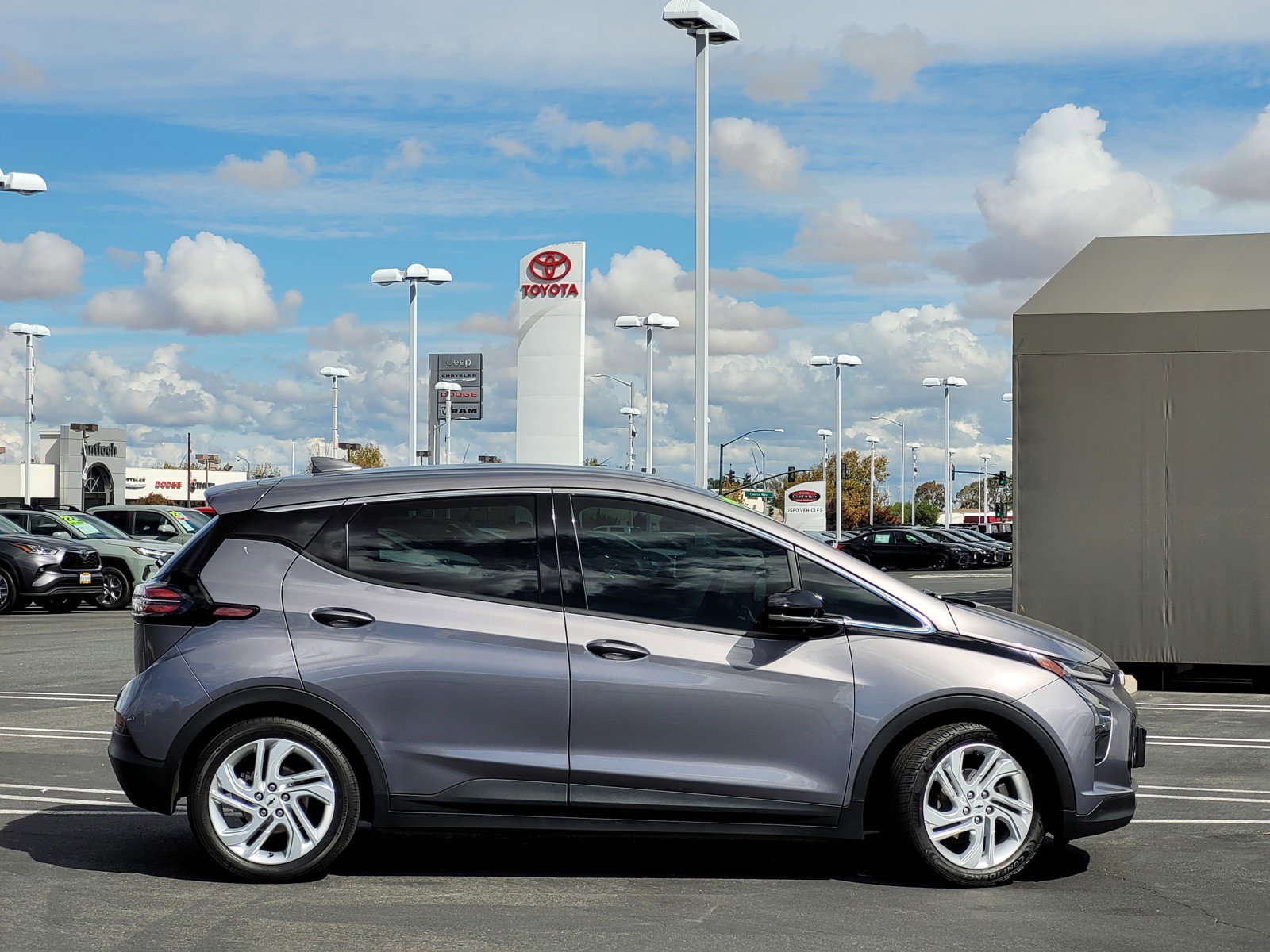 2023 Chevrolet Bolt EV 1LT photo 3