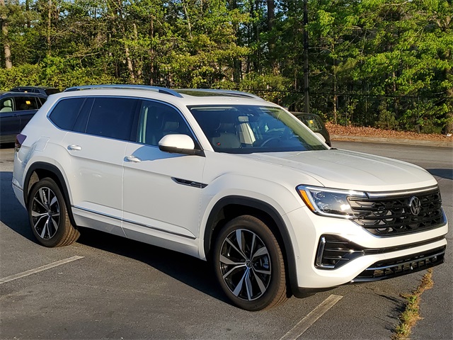 2025 Volkswagen Atlas SEL Premium R-Line photo 3