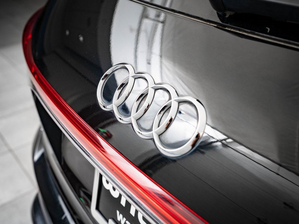 2022 Audi Q4 E-tron Premium photo 15