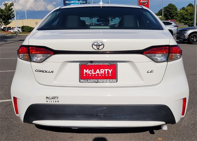 2022 Toyota Corolla LE photo 4