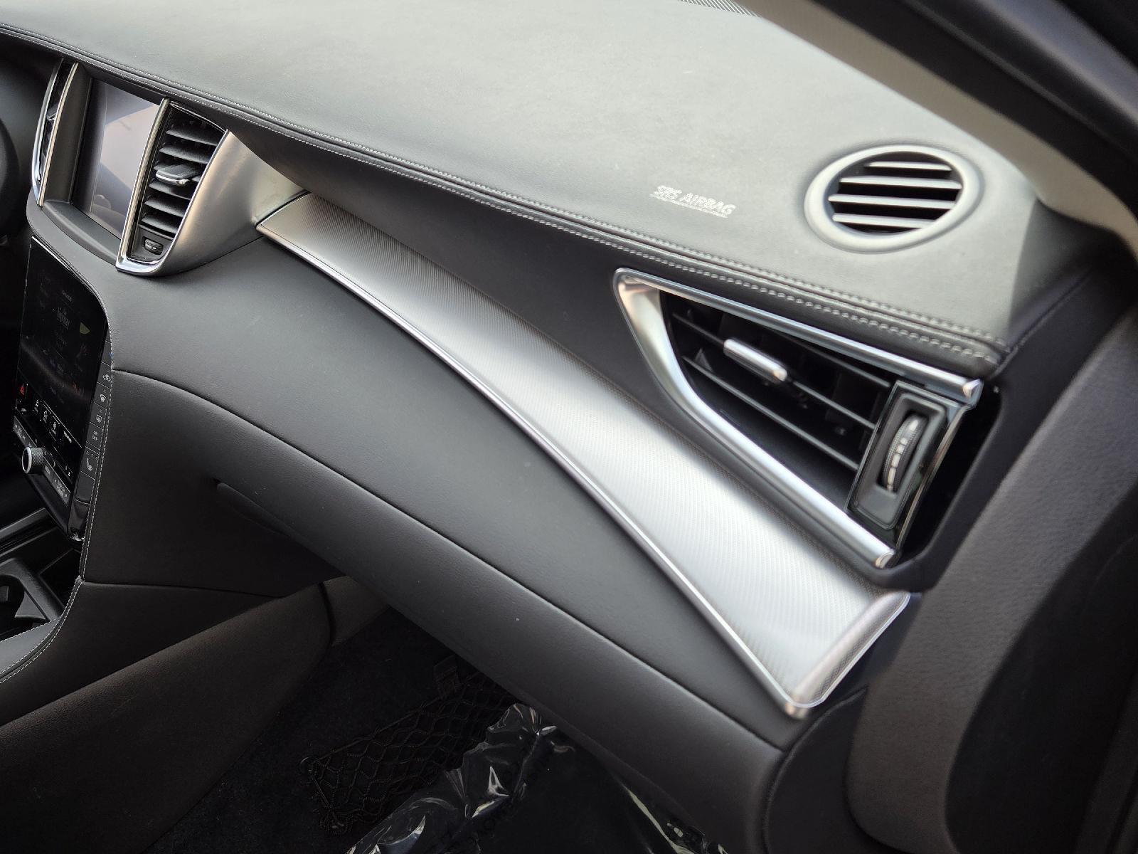 2021 Infiniti QX50 Luxe photo 18
