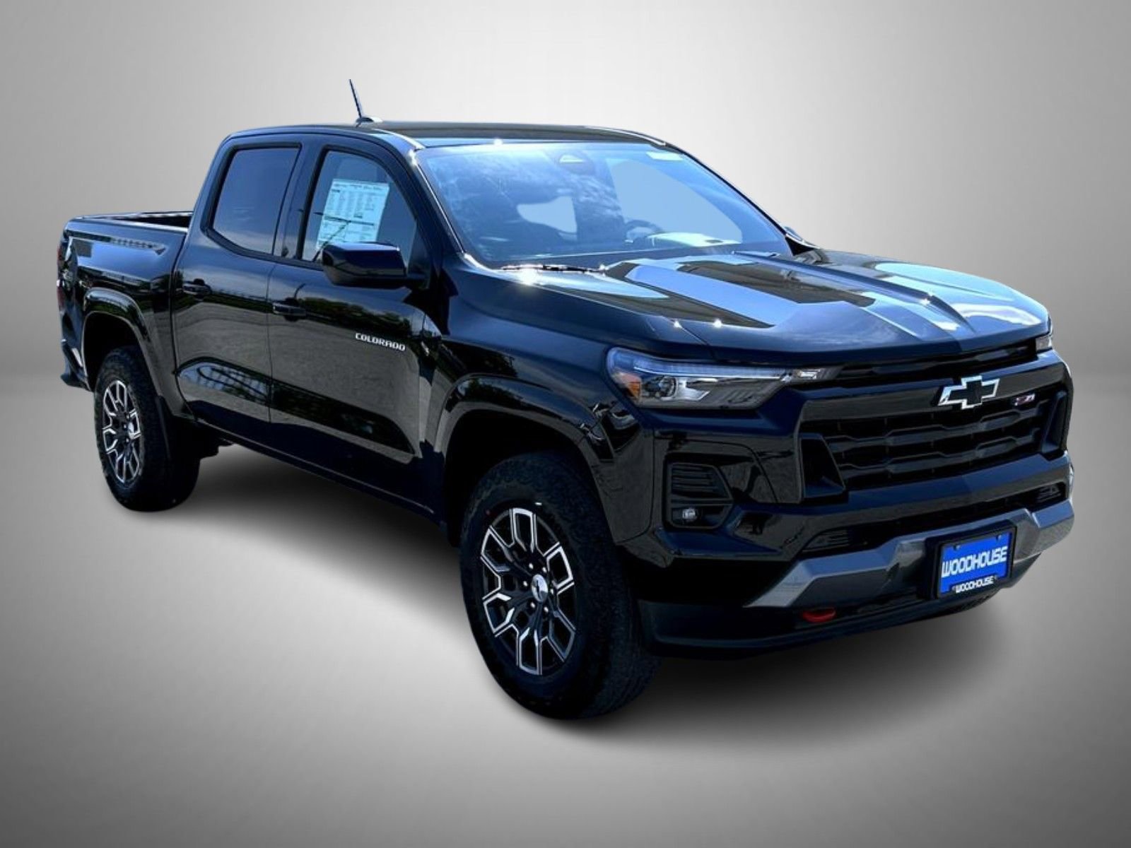 2026 Chevrolet Colorado Z71 photo 3
