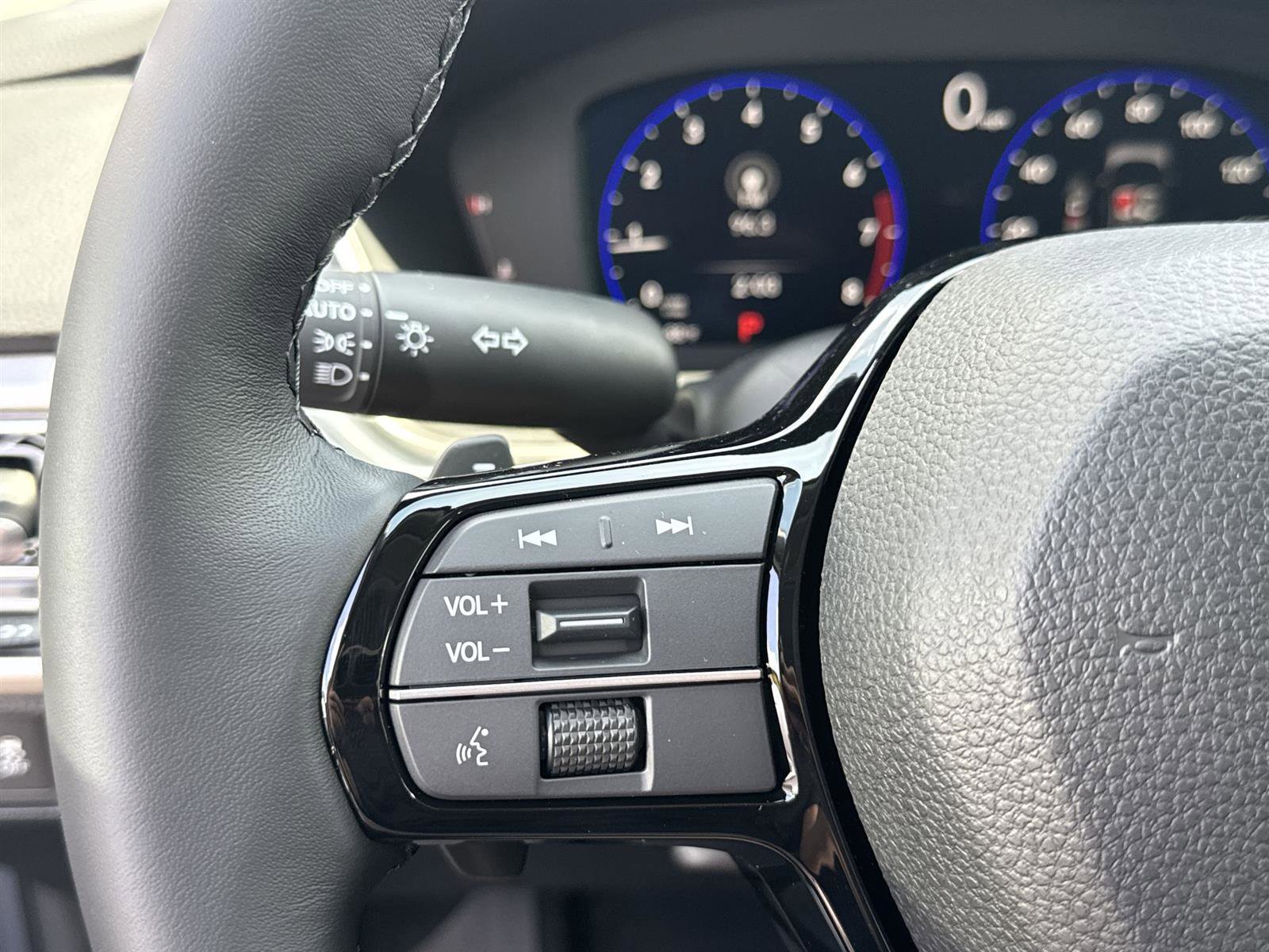 2026 Acura Integra Base photo 12