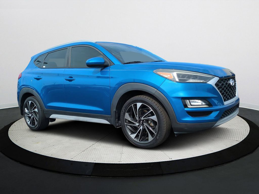 2019 Hyundai Tucson Sport photo 2