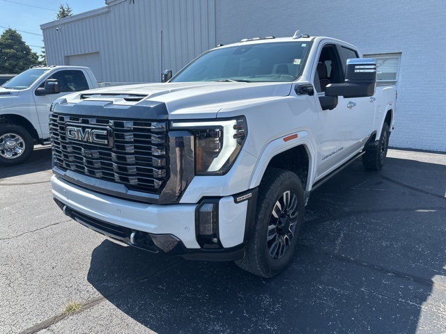 2024 Gmc Sierra HD Denali Ultimate photo 2