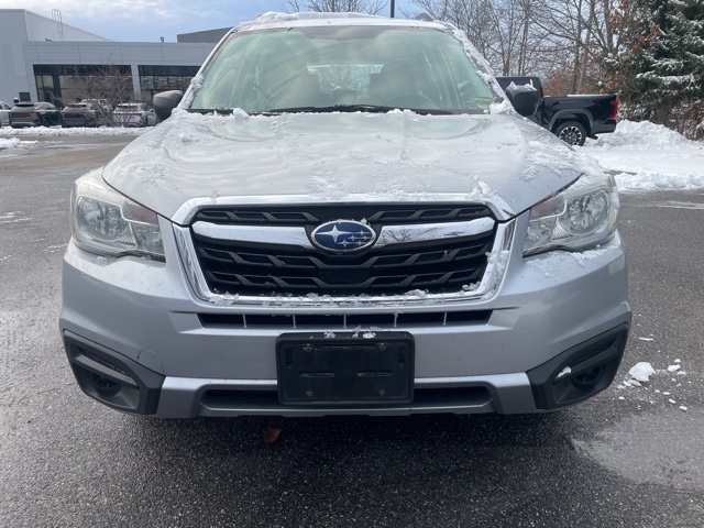 2018 Subaru Forester 2.5i photo 2