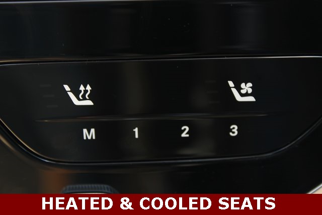 2026 Mercedes Benz GLC 350e 4MATIC photo 13