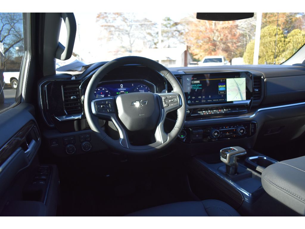 2025 Chevrolet Silverado 1500 RST photo 20
