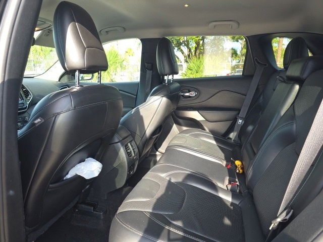 2020 Jeep Cherokee Limited photo 3