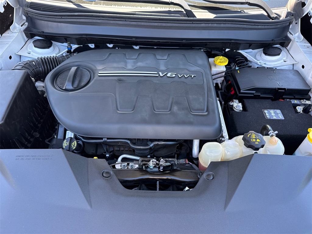 2020 Jeep Cherokee Limited photo 7