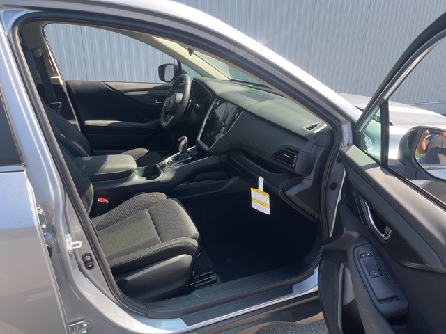 2025 Subaru Outback Premium photo 5