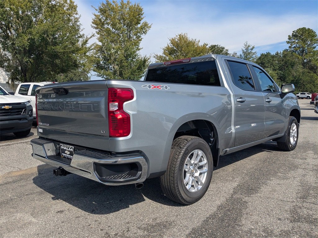 2026 Chevrolet Silverado 1500 LT photo 2