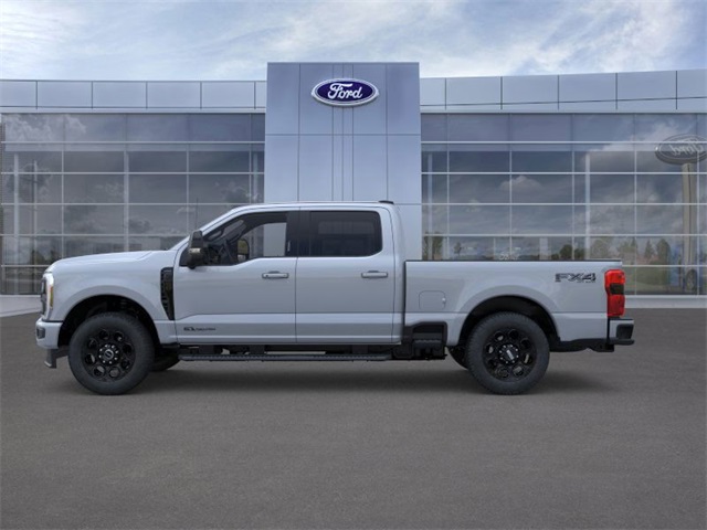 2025 Ford F-250 photo 3