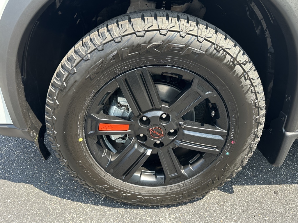 2026 Nissan Rogue SV photo 6