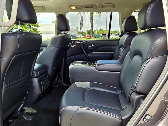 2024 Infiniti QX80 Luxe photo 4