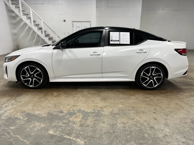 2024 Nissan Sentra SR photo 4