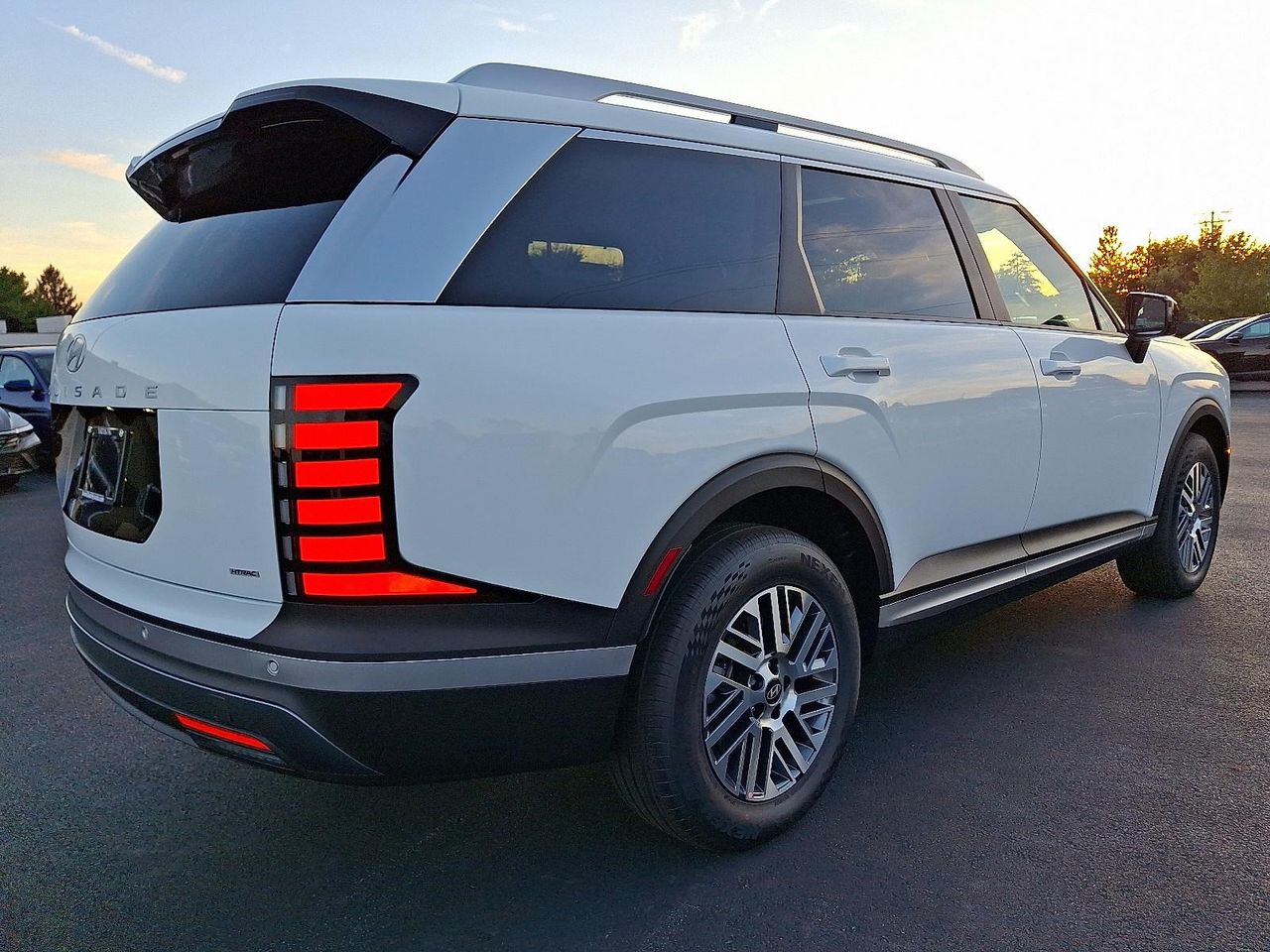 2026 Hyundai Palisade SEL photo 4