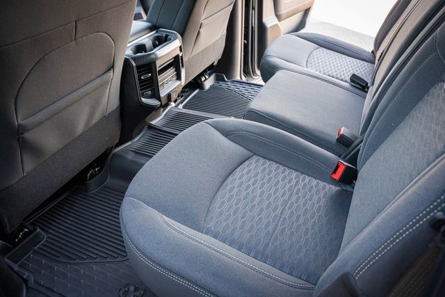 2025 Ram 2500 Big Horn photo 28