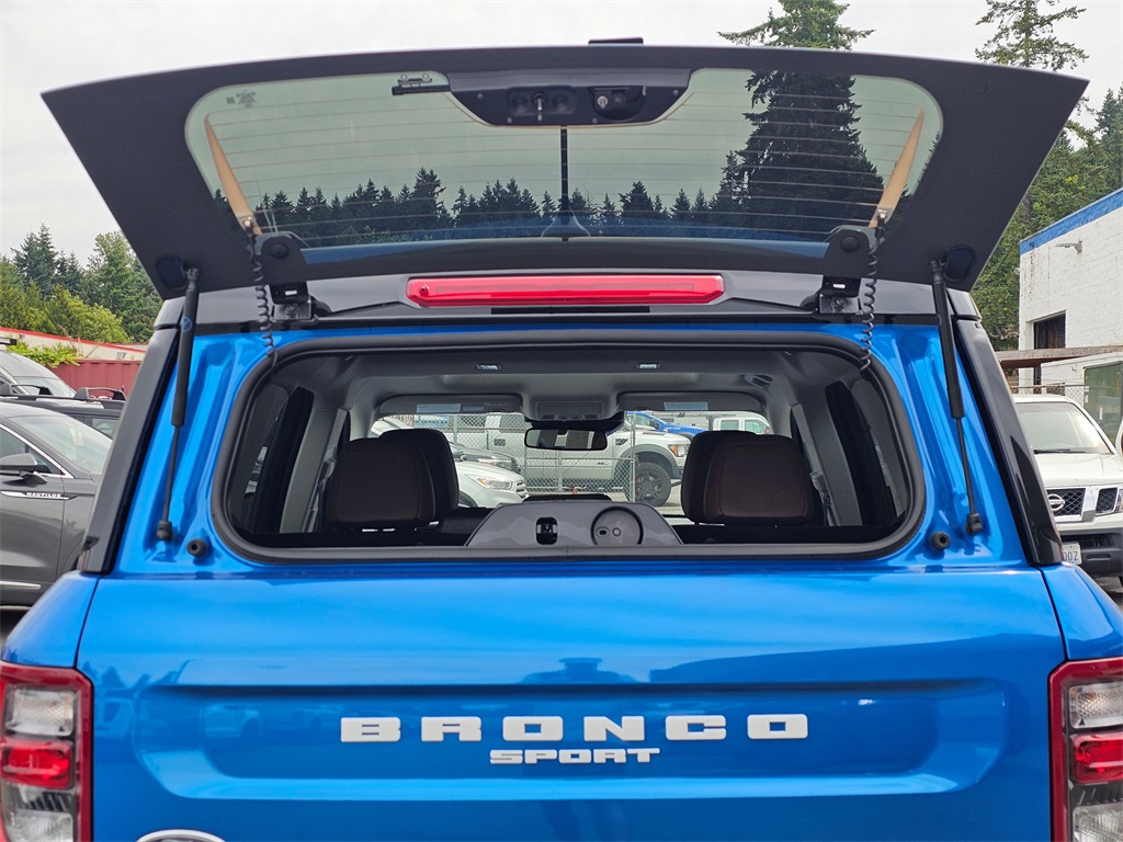 2025 Ford Bronco Sport Outer Banks photo 14