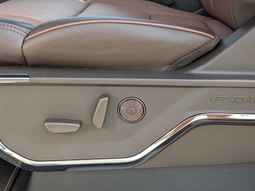2026 Ford F-350 King Ranch photo 22