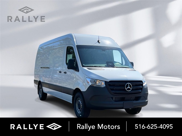 2025 Mercedes-Benz Sprinter Cargo Van Base's photo