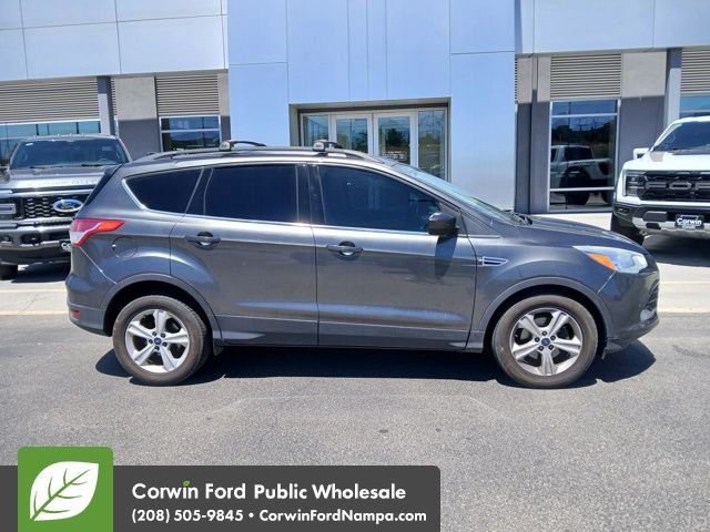 2015 Ford Escape SE photo 3