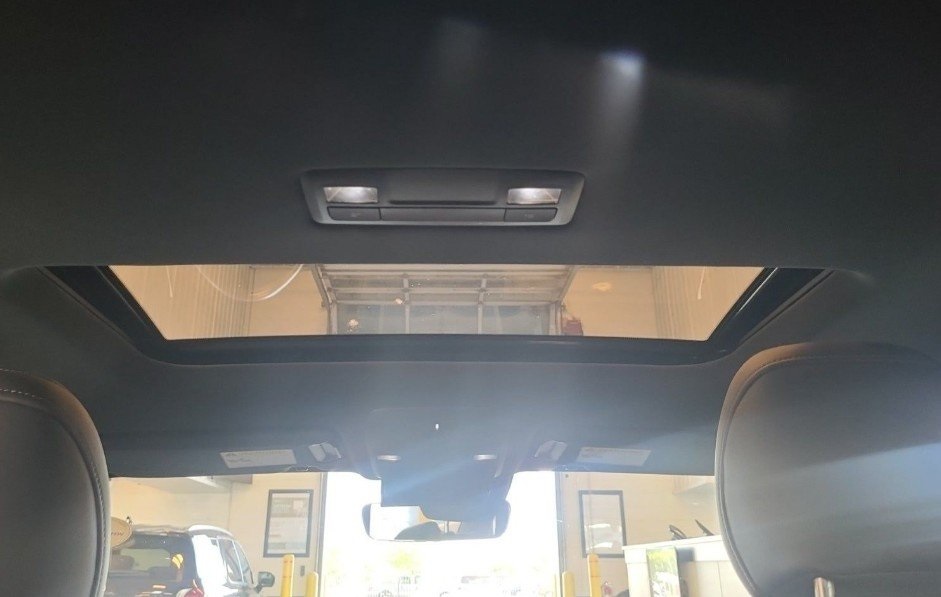 2021 Mazda CX-9 Signature photo 6
