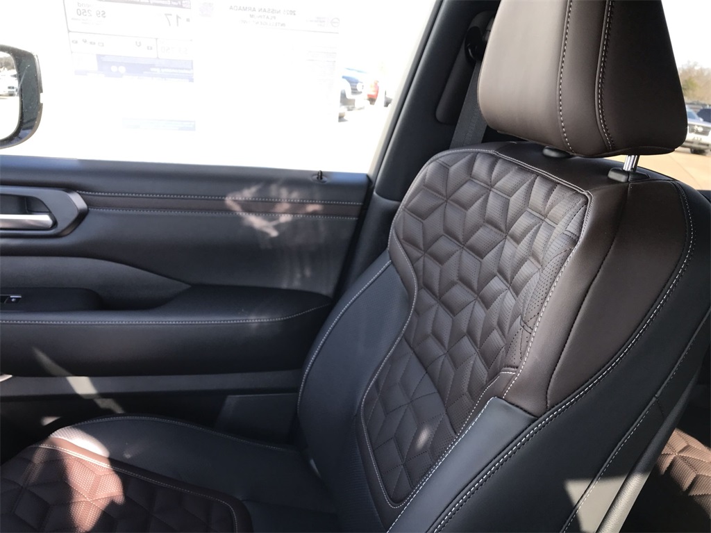 2025 Nissan Armada Platinum photo 24