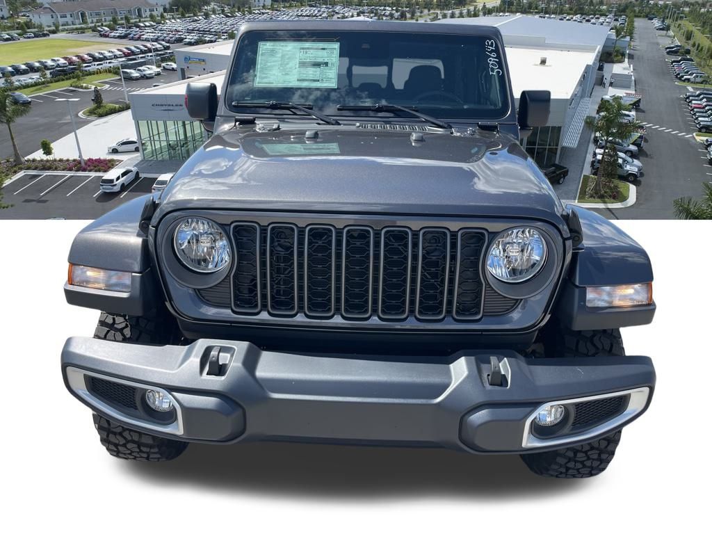 2025 Jeep Gladiator Sport photo 2