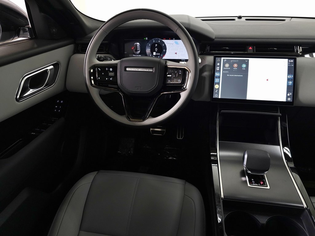 2026 Land Rover Range Rover Velar SE photo 15