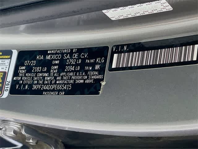 2023 Kia Forte LXS photo 30