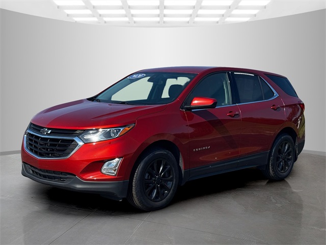 2020 Chevrolet Equinox LT photo 3