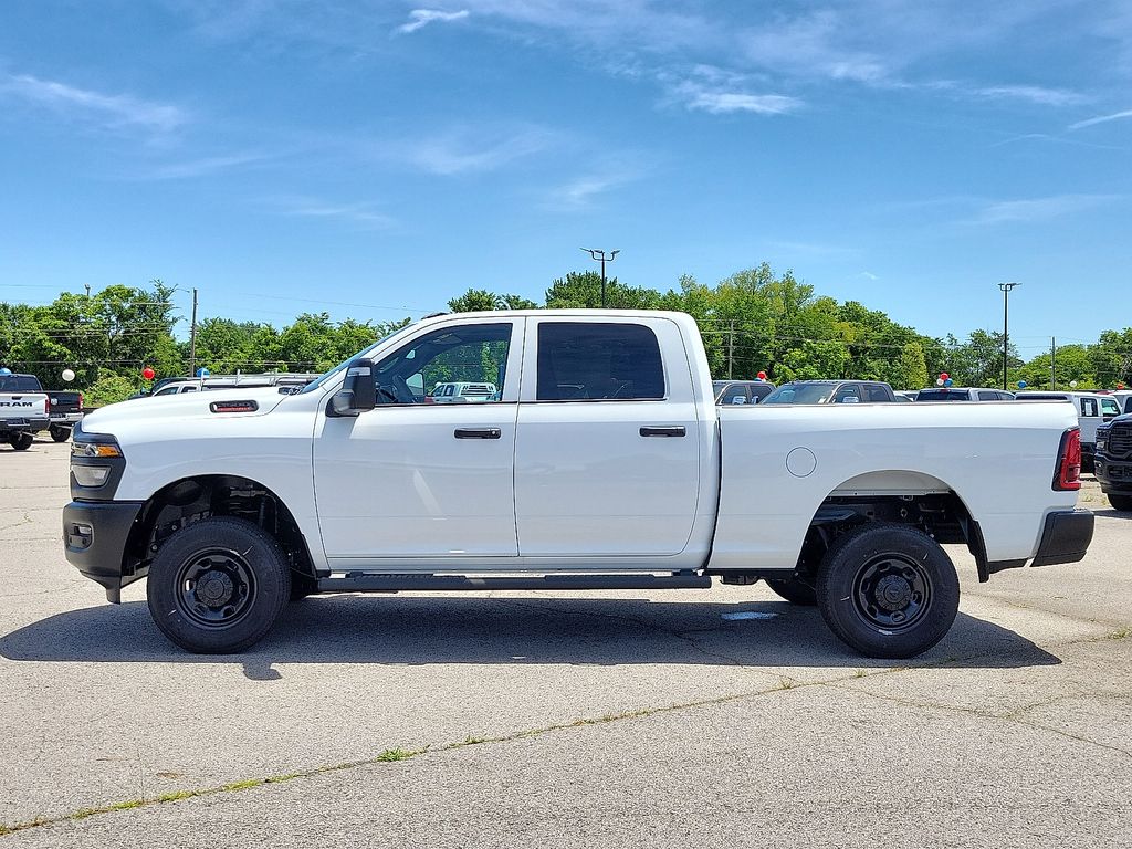 2025 Ram 2500 Tradesman photo 3