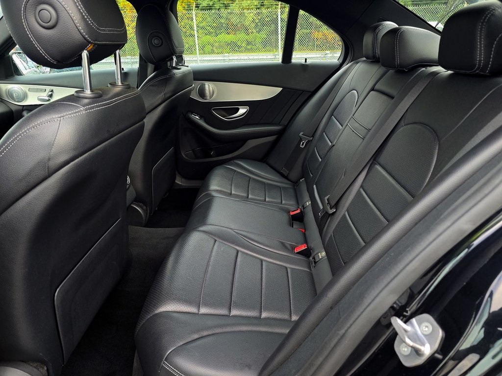 2019 Mercedes Benz C 300 photo 11