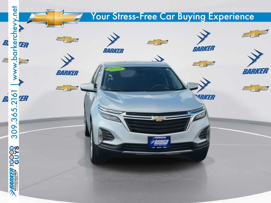 2022 Chevrolet Equinox LT photo 2