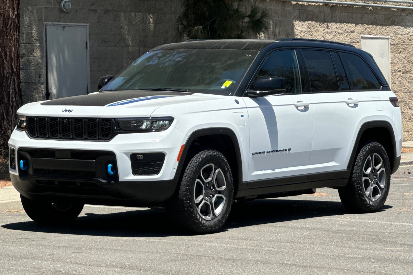 2023 Jeep Grand Cherokee Trailhawk 4xe photo 7