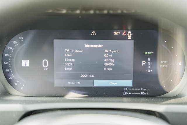 2026 Volvo XC90 T8 Plus photo 31