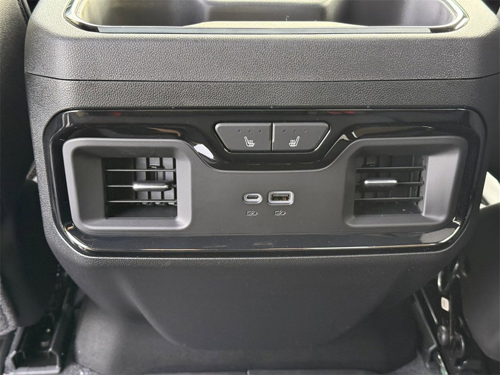 2026 GMC SIERRA HD - Image 29