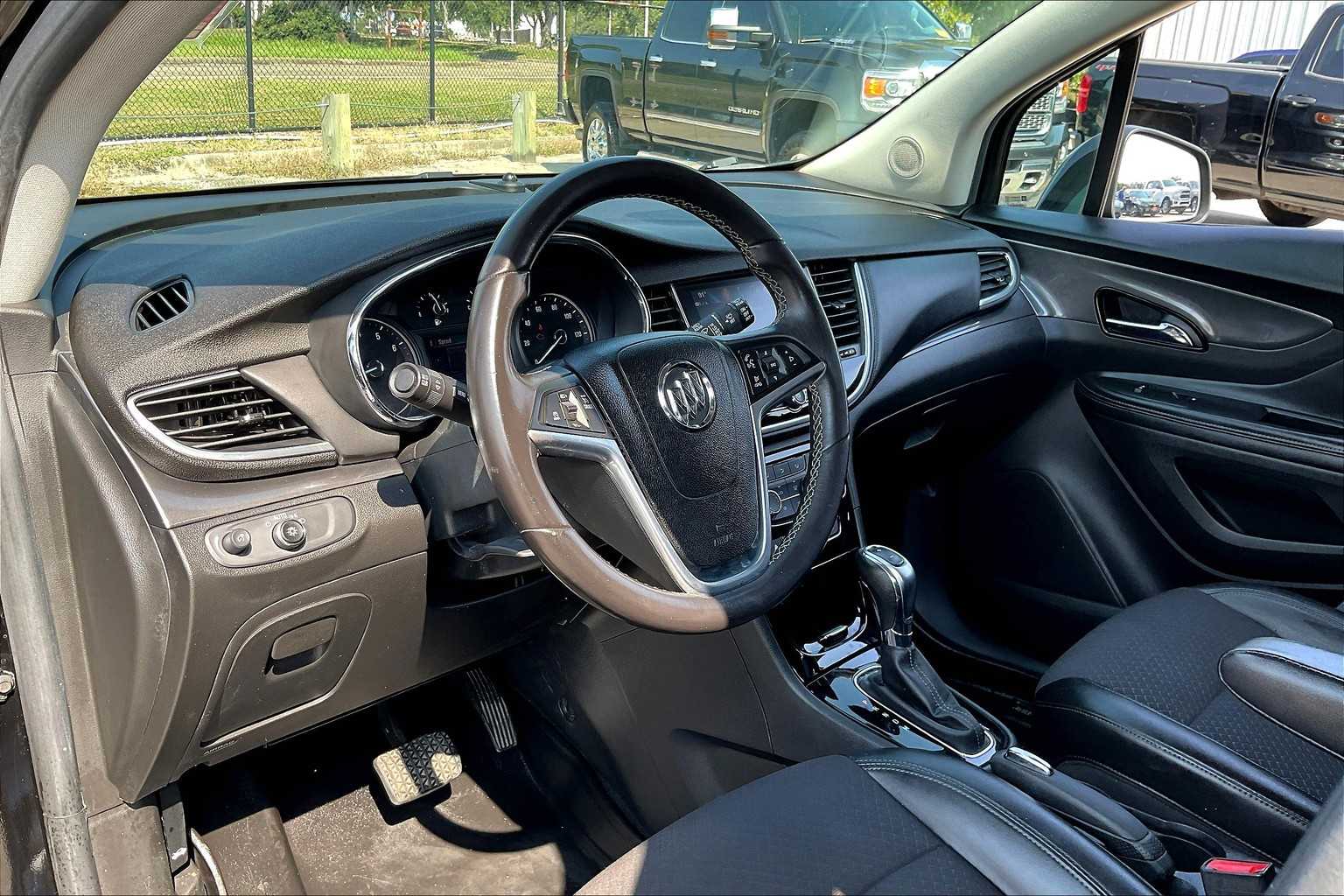 2020 Buick Encore Preferred photo 15
