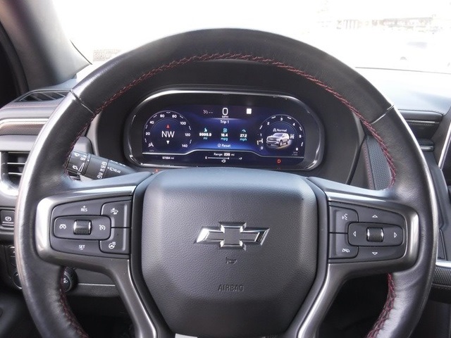 2022 Chevrolet Suburban RST photo 35