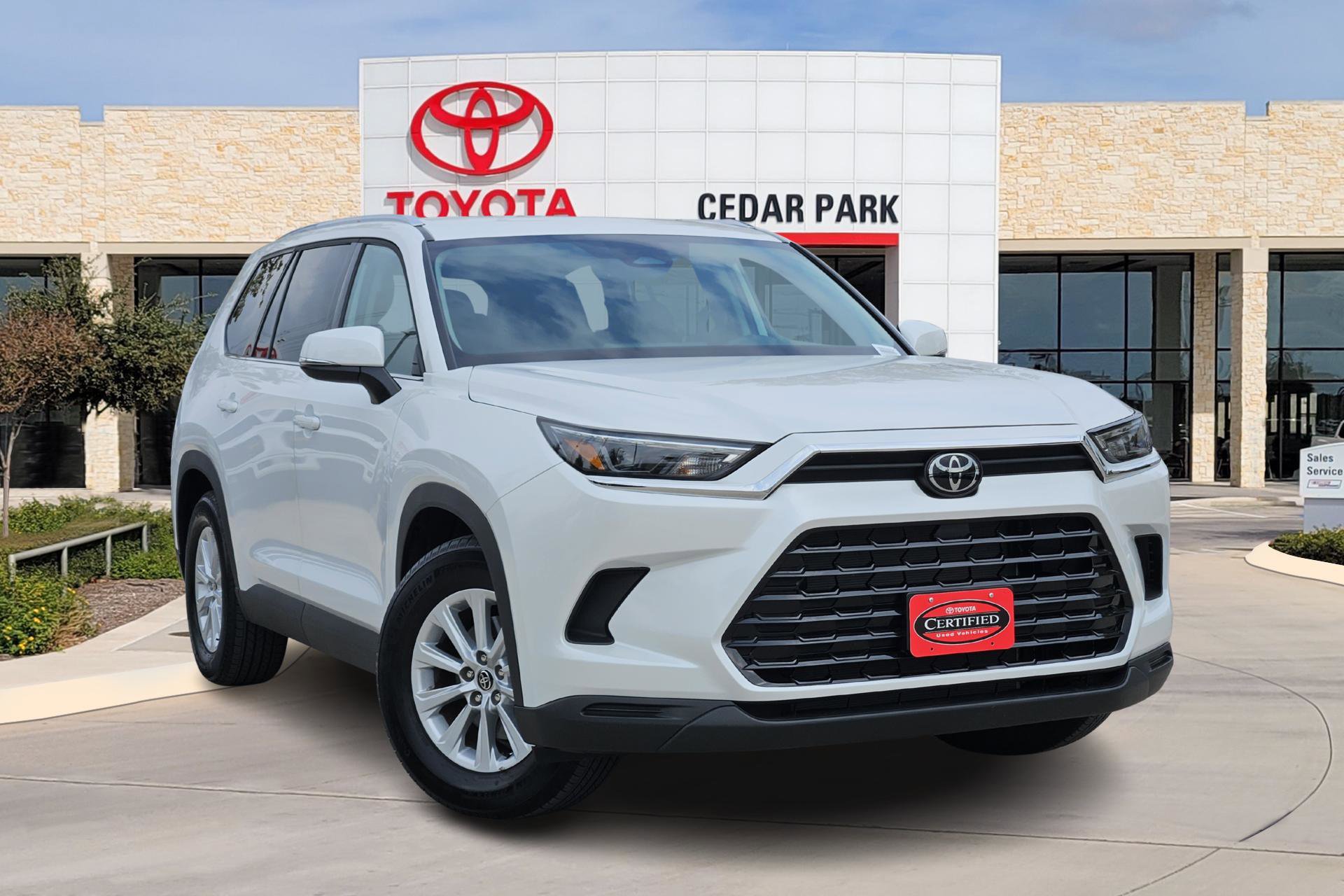 2025 Toyota Grand Highlander XLE's photo