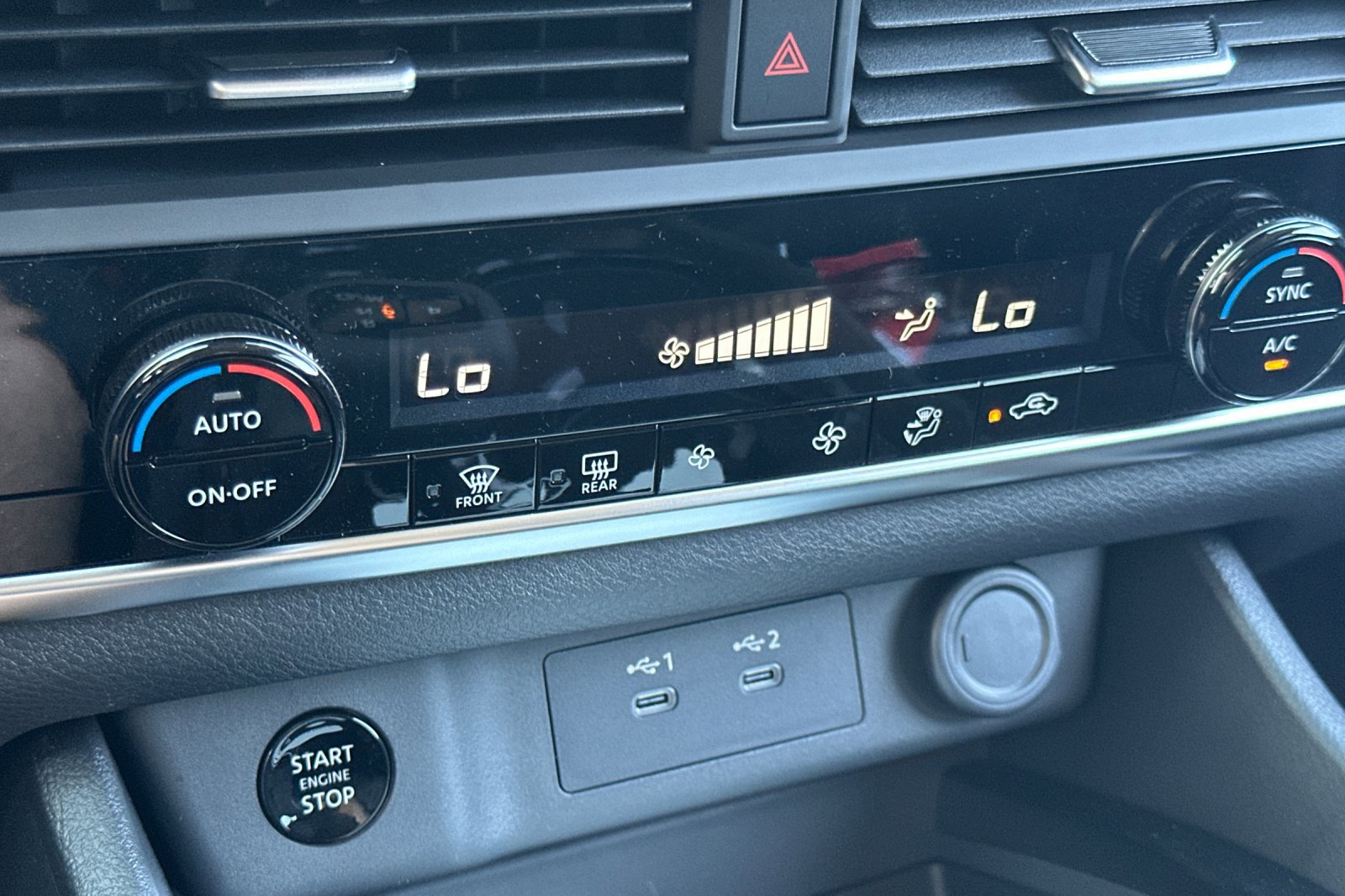 2026 Nissan Rogue SV photo 20