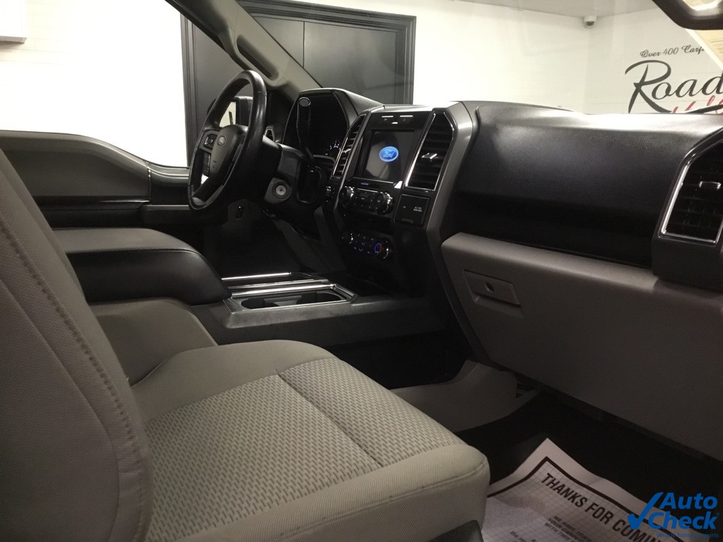2016 Ford F-150 XLT photo 34