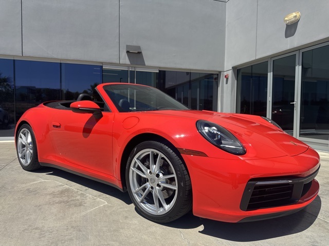 2021 Porsche 911 Cabriolet photo 2