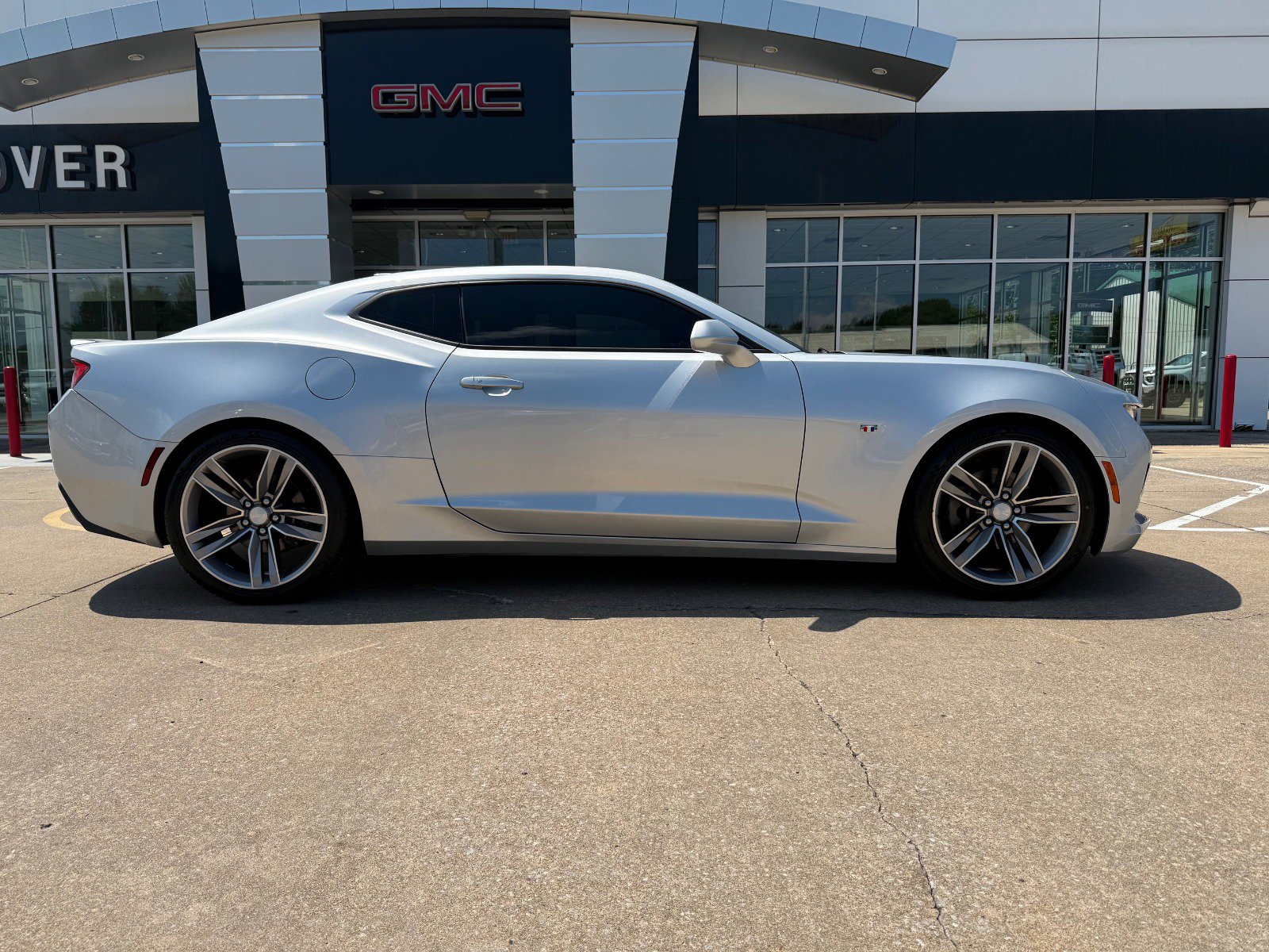 2018 Chevrolet Camaro 1LS 1LT photo 3