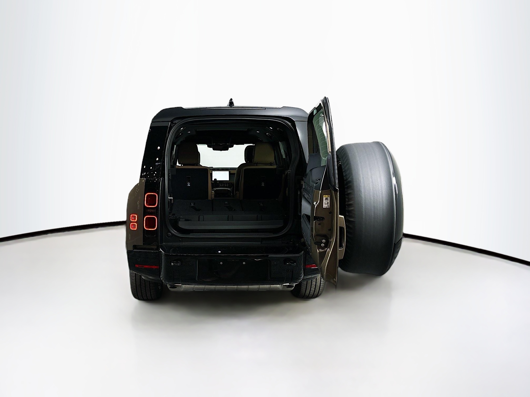 2025 Land Rover Defender 130 X-Dynamic SE photo 34