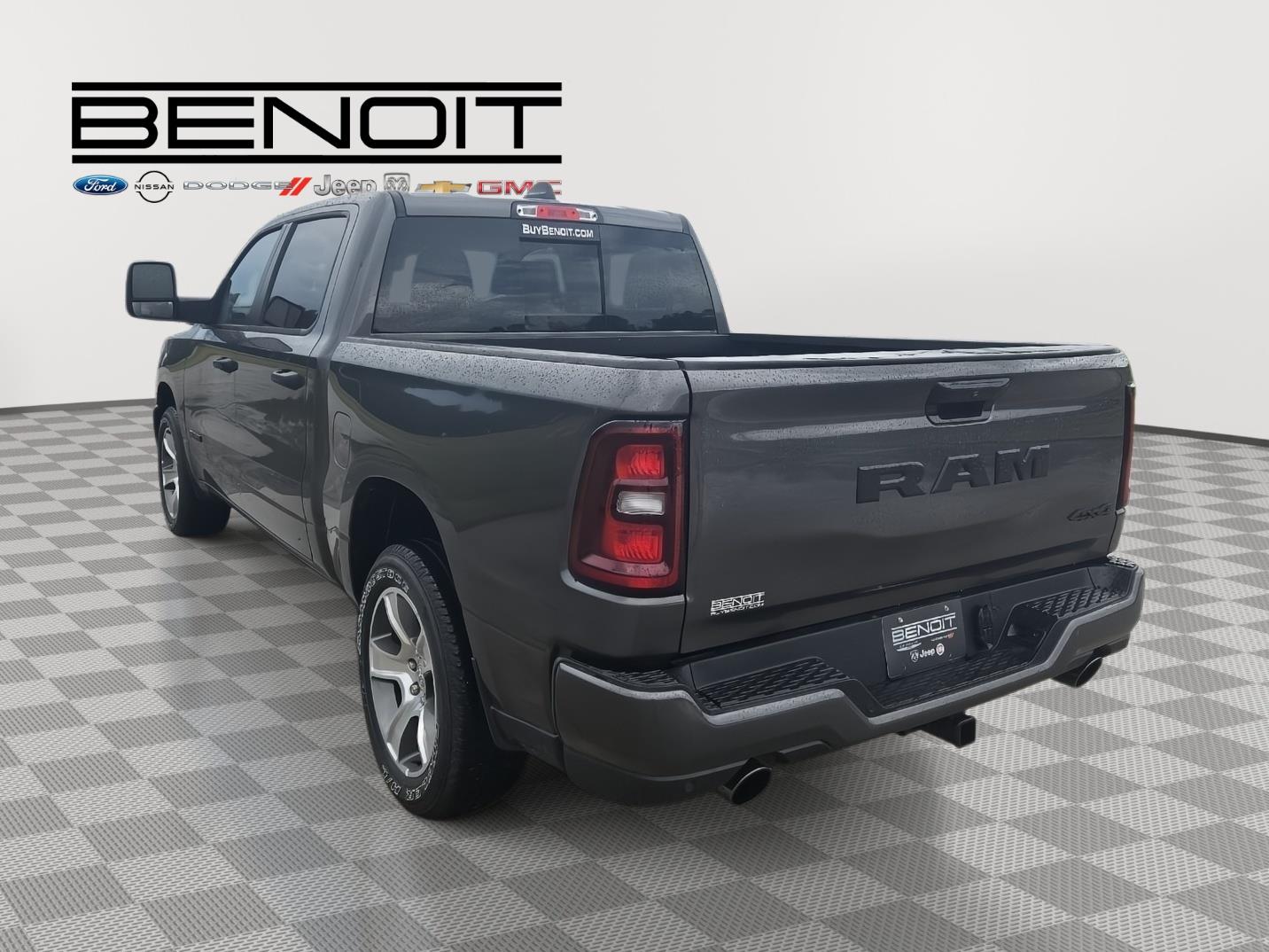 2025 Ram 1500 Tradesman photo 5