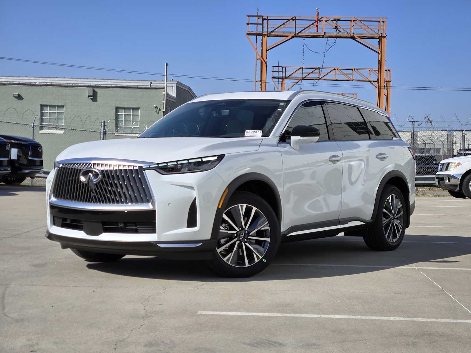 2026 INFINITI QX60 LUXE's photo